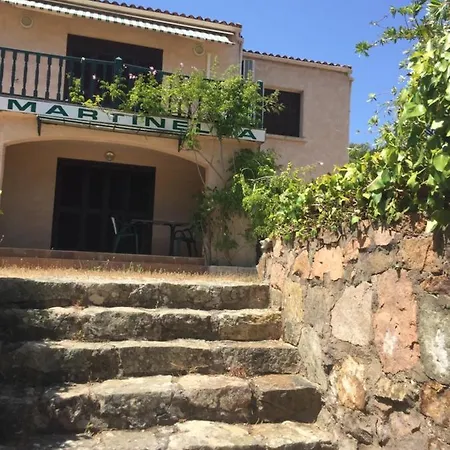 Πανσιόν A Martinella Galeria (Corsica)