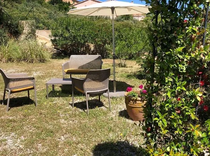 Penzion A Martinella Galeria (Corsica)