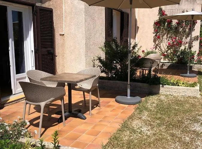 A Martinella Penzion Galeria (Corsica)