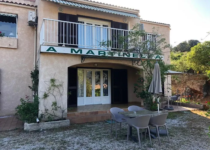 Penzion A Martinella Galeria (Corsica)