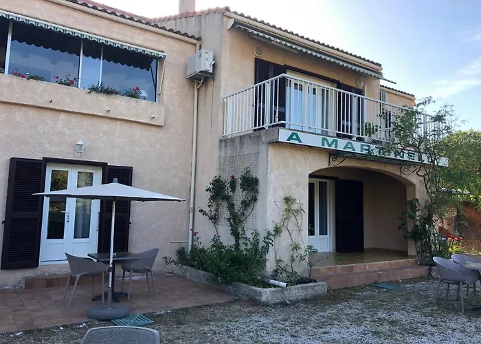 Penzion A Martinella Galeria (Corsica)